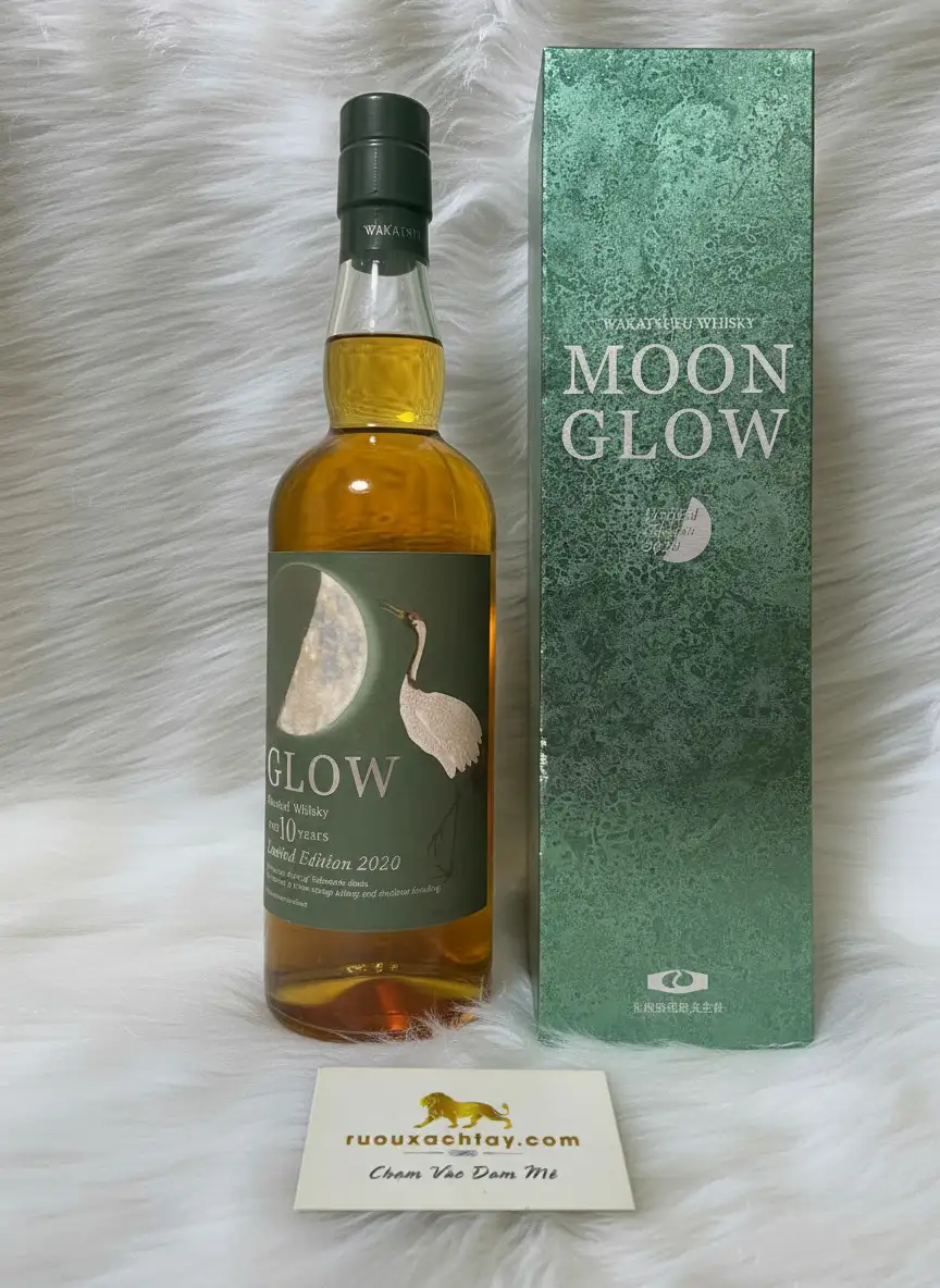 Japanese Blended Whisky Moon Glow Limited Edition 2020 1 Japanese Blended Whisky Moon Glow Limited Edition 2020 (4)