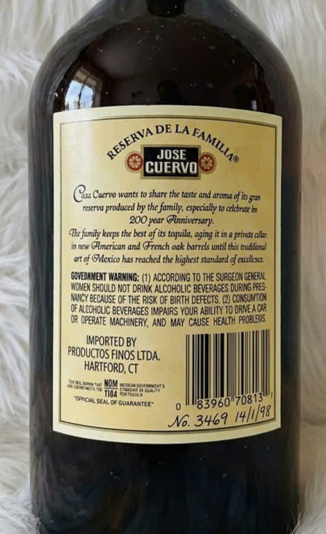 Jose Cuervo Tequila Extra Anejo Reserva De La Familia - Released 1998 4 Jose Cuervo Tequila Extra Anejo Reserva De La Familia - Released 1998 (2)