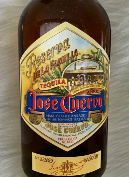 Jose Cuervo Tequila Extra Anejo Reserva De La Familia - Released 1998 8 Jose Cuervo Tequila Extra Anejo Reserva De La Familia - Released 1998 (3)