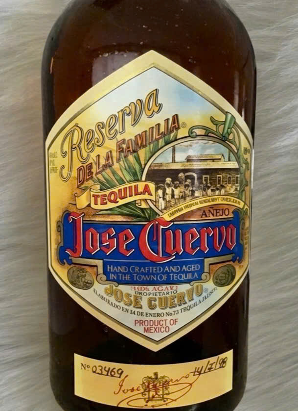 Jose Cuervo Tequila Extra Anejo Reserva De La Familia - Released 1998 3 Jose Cuervo Tequila Extra Anejo Reserva De La Familia - Released 1998 (3)