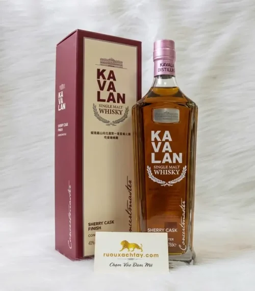 Cửa Hàng Rượu Chivas, 12 Chivas 18, Chivas 21 Xách Tay Uy Tín Tại TP.HCM 44 Kavalan Concertmaster Sherry Cask Finish Single Malt Whisky