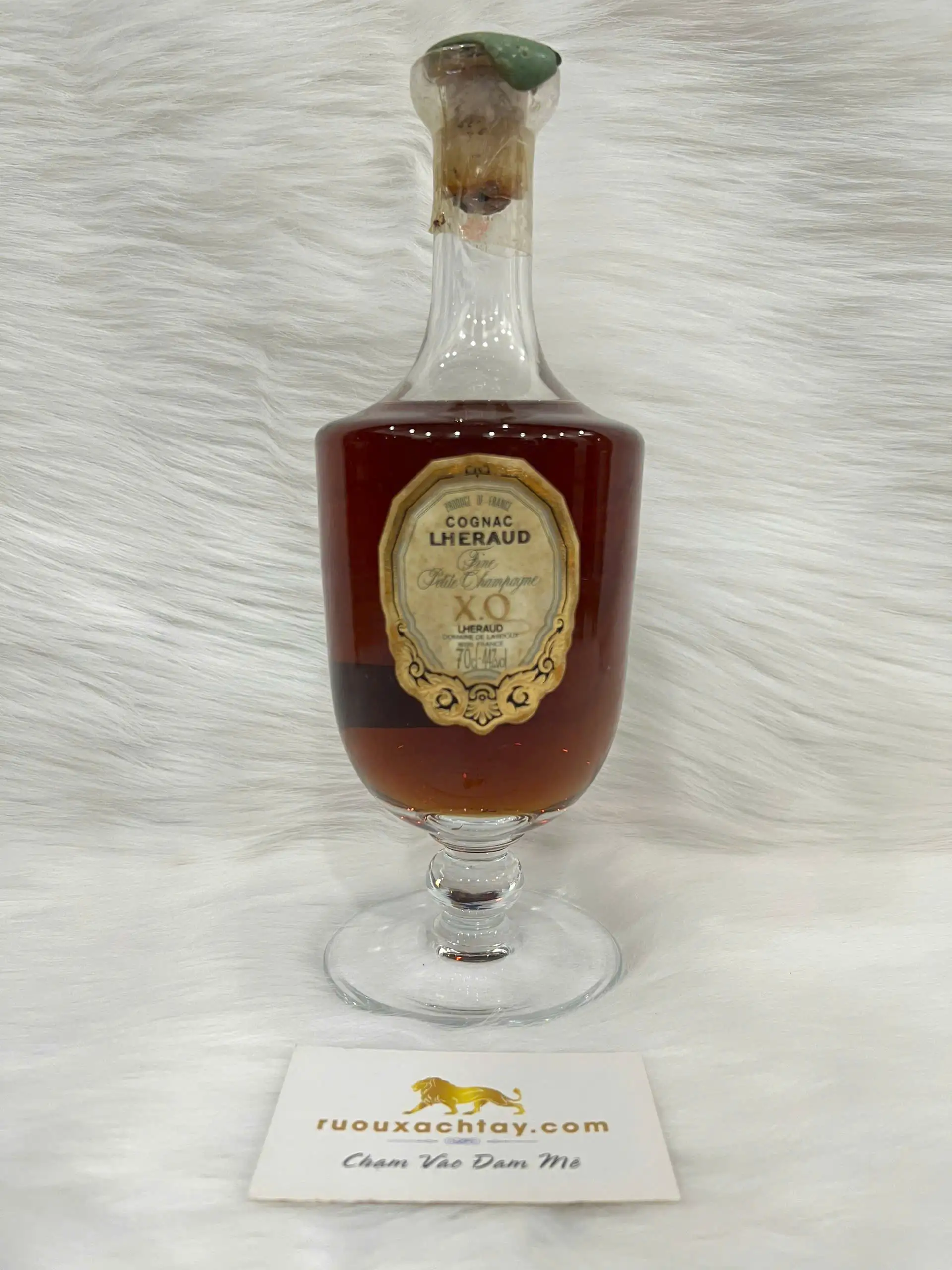 Rượu XO Cognac Lheraud Charles VII 2 Rượu XO Cognac Lheraud Charles VII (2)