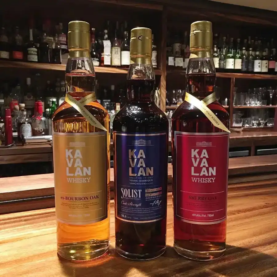 Kavalan Solist Vinho Barrique Cask Strength 4 single-malt-dai-loan-Kavalan-Solist-Vinho-Barrique-Cask-Strength