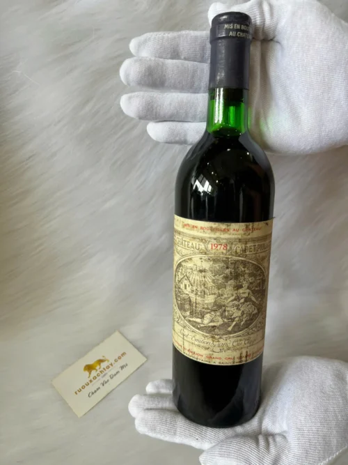 Cửa Hàng Rượu Chivas, 12 Chivas 18, Chivas 21 Xách Tay Uy Tín Tại TP.HCM 32 1978 Chateau Cadet Piola - Saint Emilion Grand Cru Classe (1)