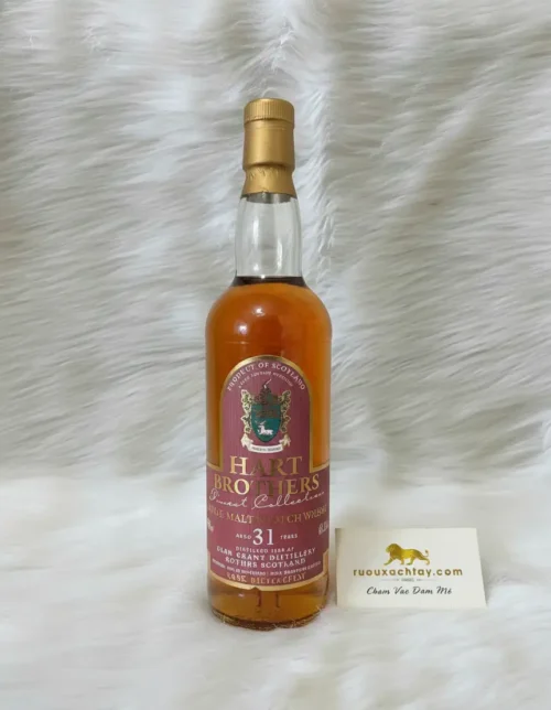 Hart Brothers Finest Collection - 1969 Glen Grant 31 Year Old