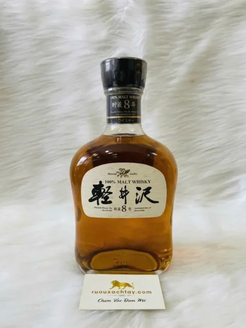Karuizawa 100% Malt Whisky 8yo (1)