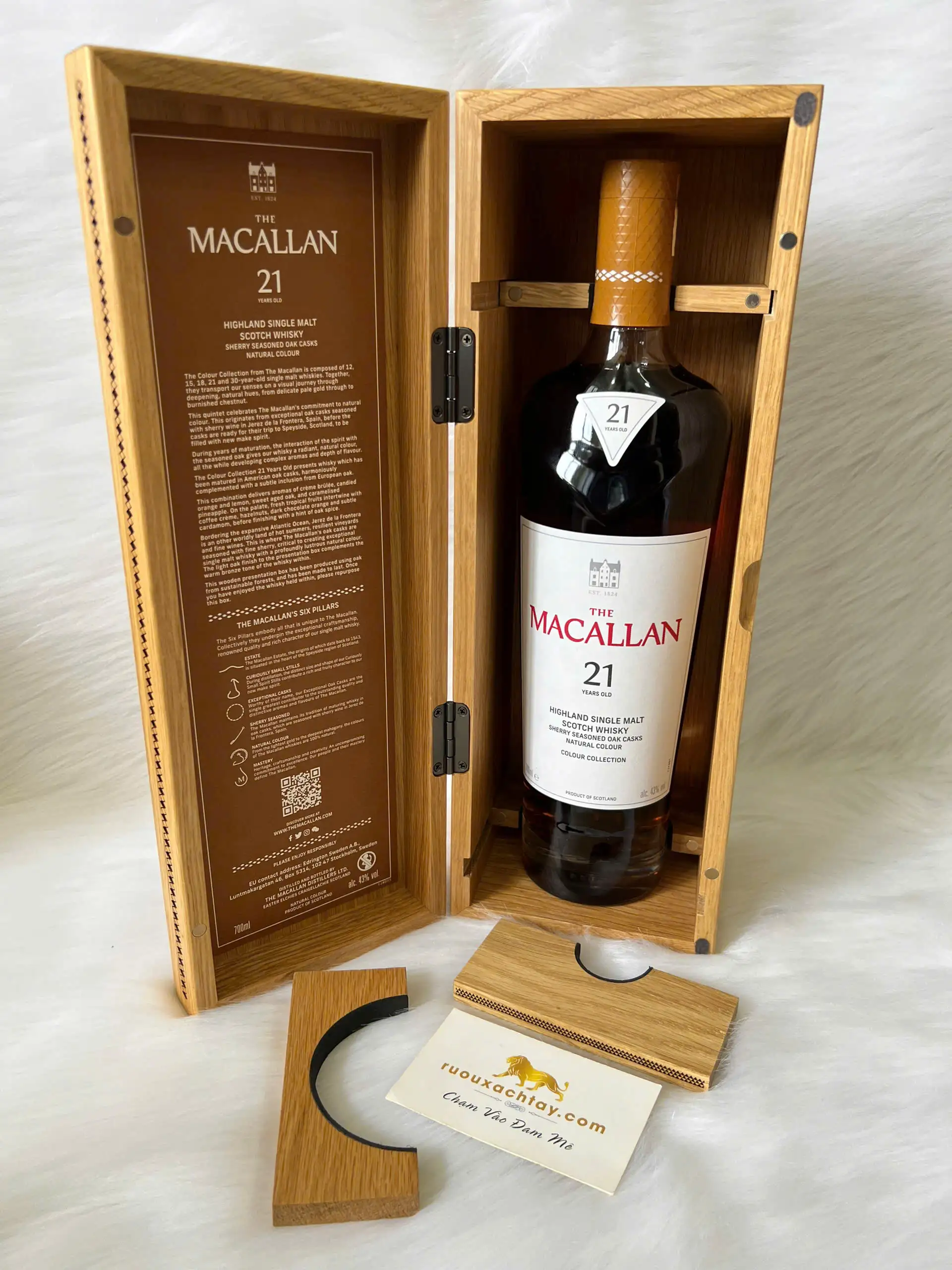 Macallan 21 YO Sherry Seasoned Oak Casks - Colour Collection 4 Macallan 21 YO Sherry Seasoned Oak Casks - Colour Collection (3)