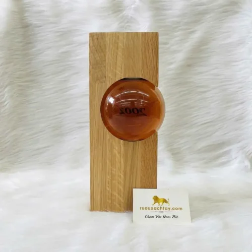 Suntory Pure Malt 21 Year Old Century 2001 Whisky 5 Suntory Pure Malt 21 Year Old Century 2001 Whisky (4)