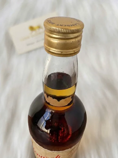 The Monarch Old Scotch Whisky (2)