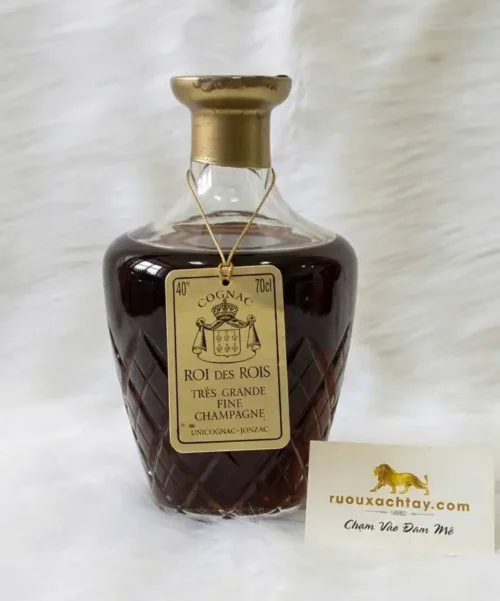 Karuizawa 25 Malts Rare Old Japanese Malt Whisky 74 Cognac Roi des Rois Très Grande Fine Champagne (1)