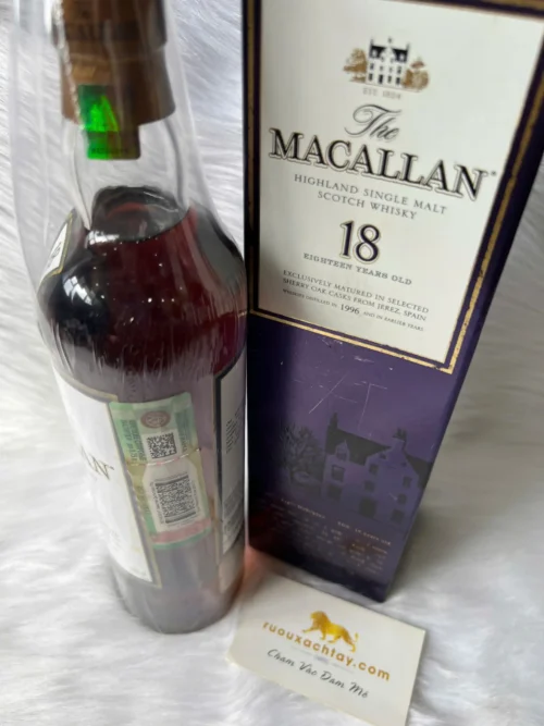 Macallan 18 Sherry Oak 1996 7 Macallan 18 Sherry Oak 1996 (2)