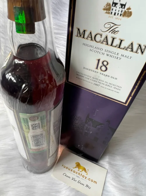 Macallan 18 Sherry Oak 1997 7 Macallan 18 Sherry Oak 1997 (2)