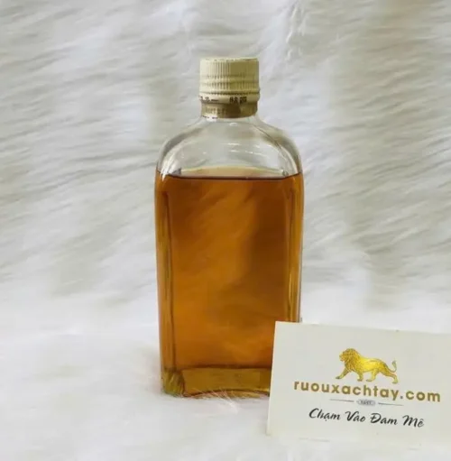 Suntory Rare Old Private Stock - Specially Blended By Keizo Saji (5)