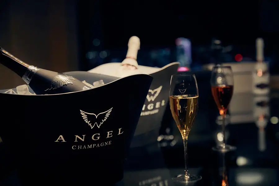 angel champagne