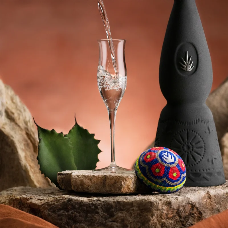Clase Azul Durango 6 clase-azul-durango-mezcal-750ml-lifestyle