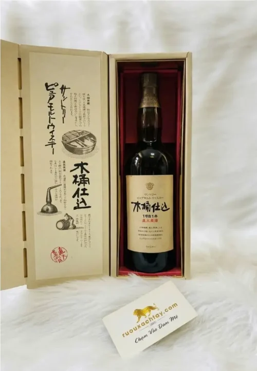 Cửa Hàng Rượu Chivas, 12 Chivas 18, Chivas 21 Xách Tay Uy Tín Tại TP.HCM 32 1981 Suntory Pure Malt Whisky - Kioke Shikomi (1)