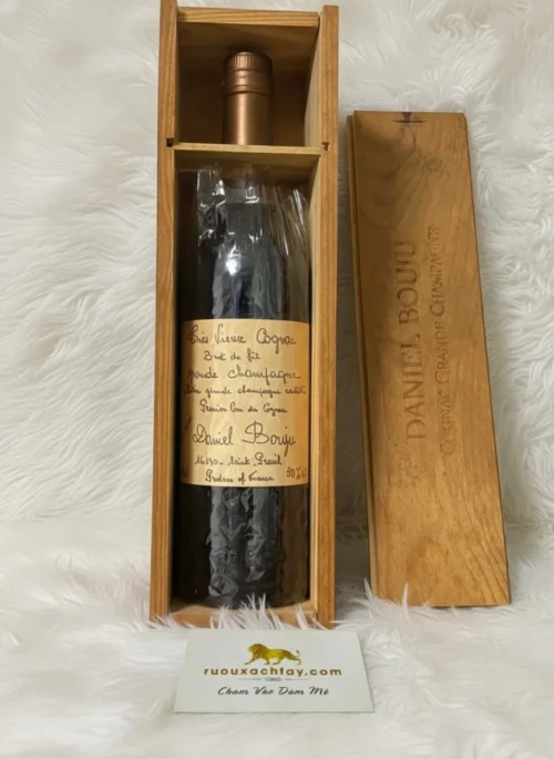 Daniel Bouju Tres Vieux Cognac Brut de Fut Premier Cru Grande Champagne Cognac 70cl (1)