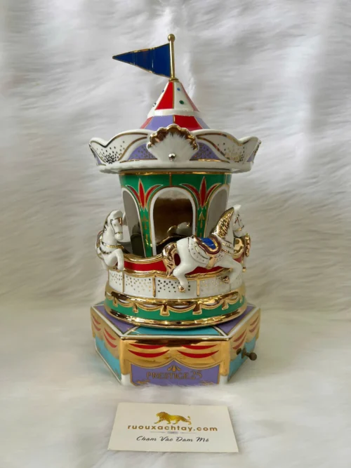 Cửa Hàng Rượu Chivas, 12 Chivas 18, Chivas 21 Xách Tay Uy Tín Tại TP.HCM 31 Suntory Whisky Prestige 25 Year Old - Carousel Decanter (1)