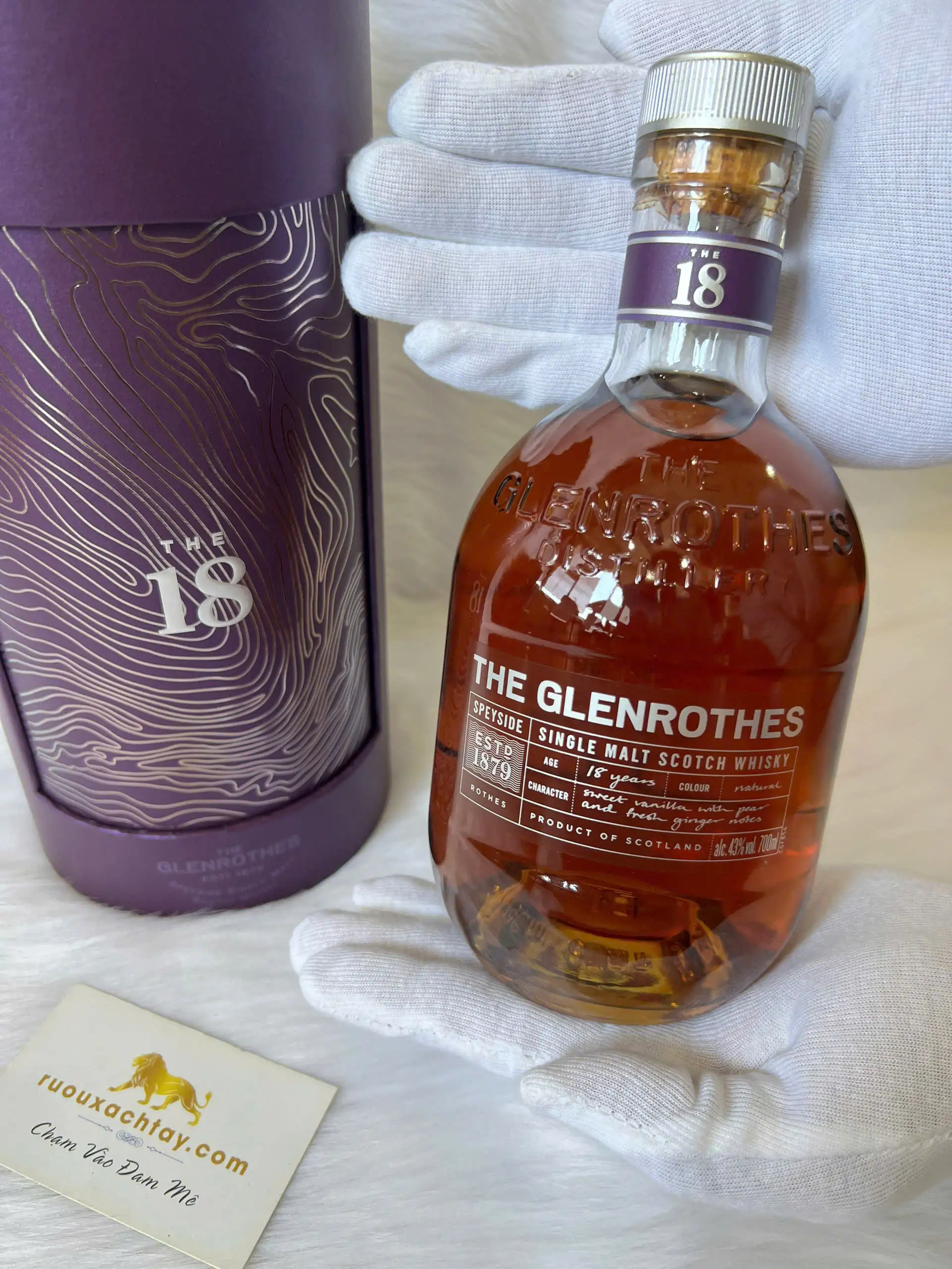 The Glenrothes 18 Year Old Single Malt Scotch Whisky 1 The Glenrothes 18 Year Old Single Malt Scotch Whisky (1)